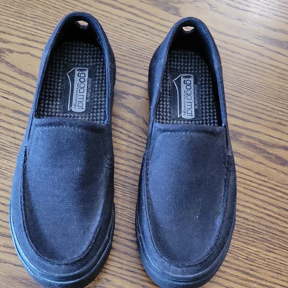 Black Men's Slip-On Shoes